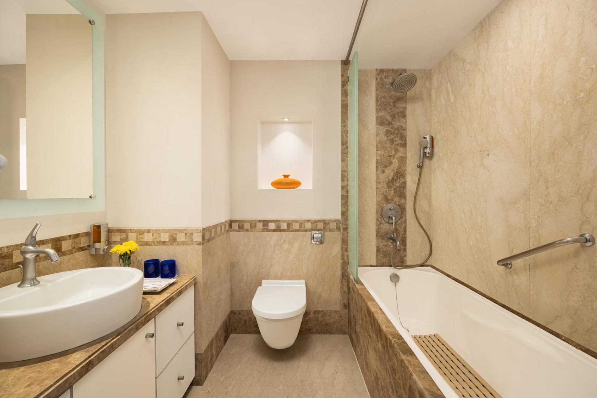 Fortune Select Exotica, Navi Mumbai - Member Itc Hotels' Group Exterior photo